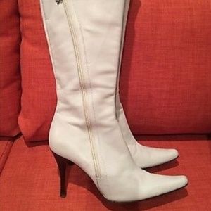 Donald Pliner White Stilletto Boots Size 10